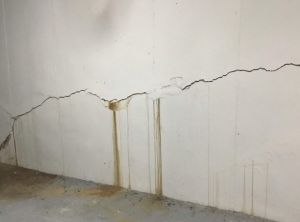 Wall Cracks &#8211; How Long Will It Take For My House to Settle? Youngstown, OH